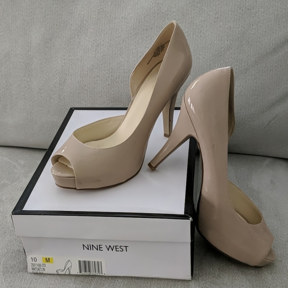 Nine West Nude Patent Platform Peep-Toe Pumps